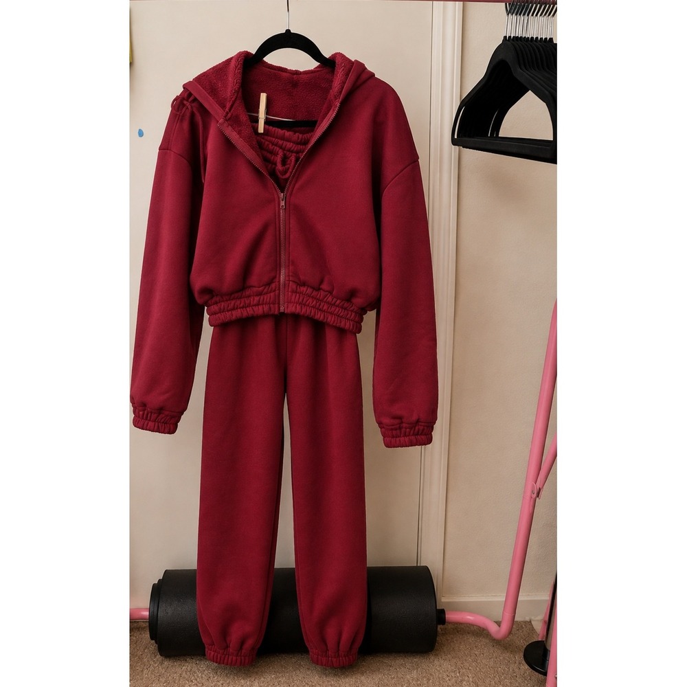 Burgundy Two Piece Tracksuit Set Cropped Zip Up Hoodie and Joggers Loungewear
